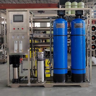 1TPH 2.1kW-380-415V 2xFRP Танки Соленая вода Водопровод с обратным осмосом