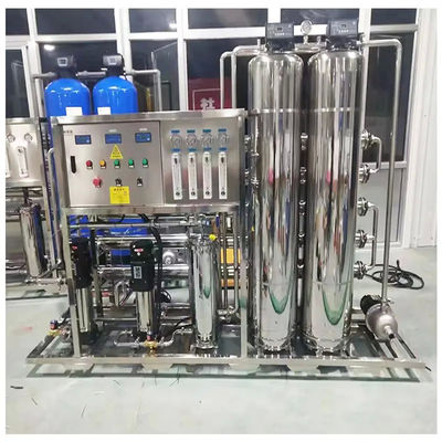 1TPH 2.1kW-380-415V 2xSS304 Танки Соленая вода Водопровод с обратным осмосом