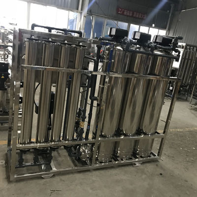 1TPH 2.1kW-380-415V 3xSS304 Танки Соленая вода Водопровод с обратным осмосом