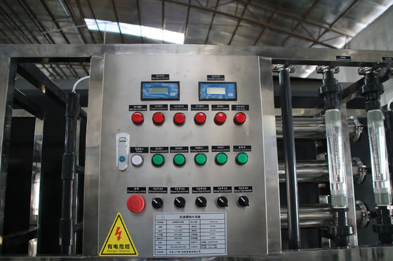 3TPH 5.5kW-380-415V 3xSS304 Танки Соленая вода Водопровод с обратным осмосом