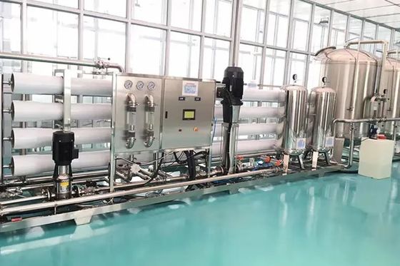 10TPH 19kW-380-415V 3xSS304 Танки Соленая вода Водопровод с обратным осмосом