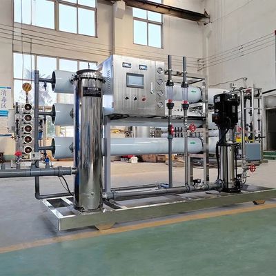 10TPH 19kW-380-415V 2xFRP Танки Соленая вода Водопровод с обратным осмосом