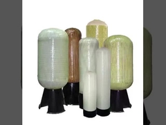 Устойчивые к ультрафиолетовому излучению FRP резервуары для промышленной фильтрации 4.5-6.0T/H φ500×1750мм 4